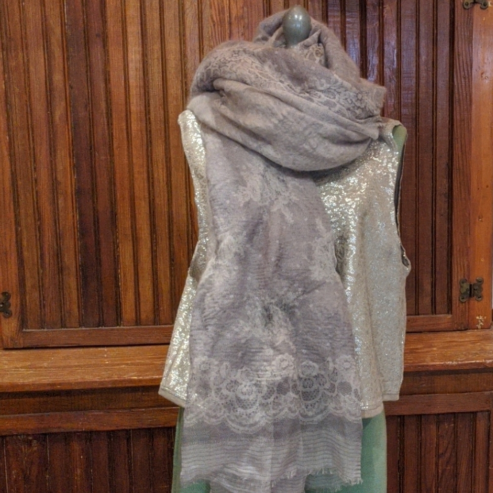 Couture Franco Ferrari scarf